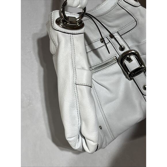 B Makowsky Leather Handbag Shoulder Bag White Hobo with Buckles Top Zip Pleats - Picture 4 of 14